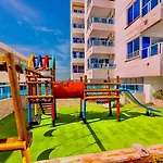 Apartamento Elegante, Balcon Y Vista, Nuevo Conquistador